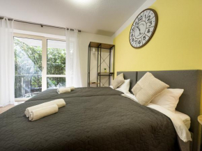 ImmoStay S#2 Zimmer - Free Parking & Balkon, WiFi & Nähe Mercedes Benz